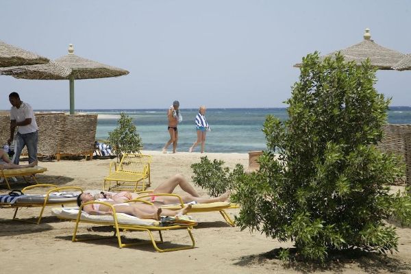 Hotel Shams Alam Beach Resort (Abū Ghuşūn)